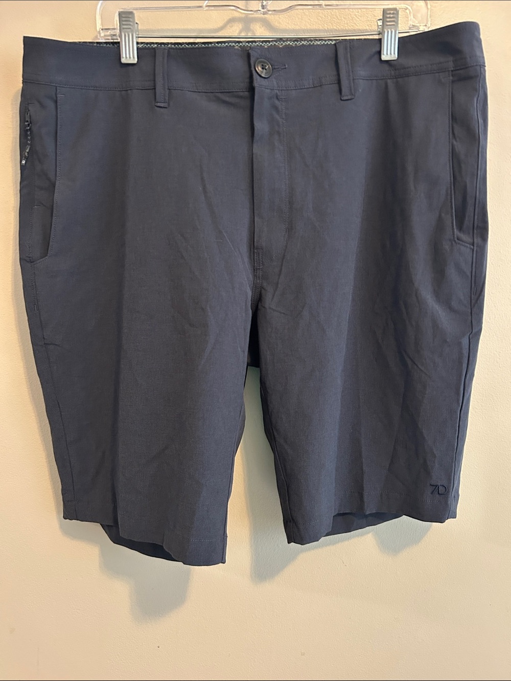 7 Diamonds Intertidal Performance Shorts Mens 36 Gray Hybrid Golf Walk Casual